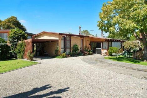 Property photo of 389 Waverley Road Mount Waverley VIC 3149
