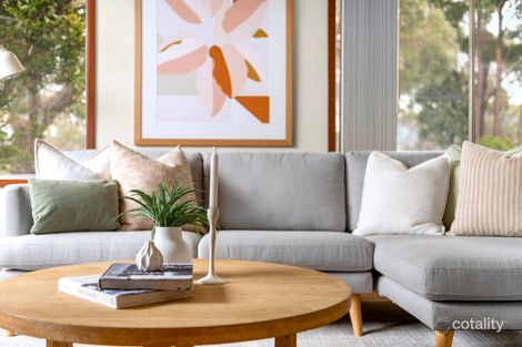 74 Fairloch Ave, Farmborough Heights, NSW 2526