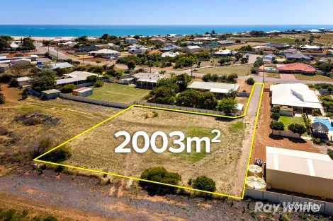 42a Eakins Cres, Wandina, WA 6530