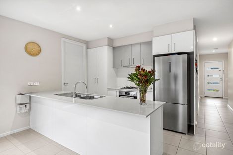 Property photo of 13 Creek View Close Mount Clear VIC 3350