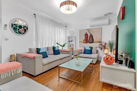 Property photo of 28 Niblo Street Doonside NSW 2767