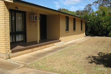 18 Alawoona Rd, Munno Para, SA 5115