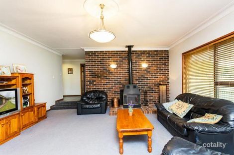 Property photo of 60 Evelyn Crescent Thornton NSW 2322