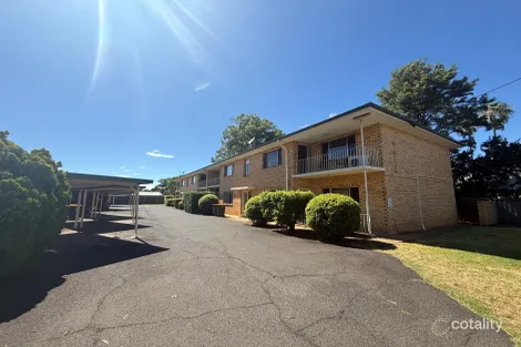 Property photo of 2/126 Bourke Street Dubbo NSW 2830
