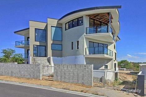 Property photo of 3 Palm Square Morningside QLD 4170
