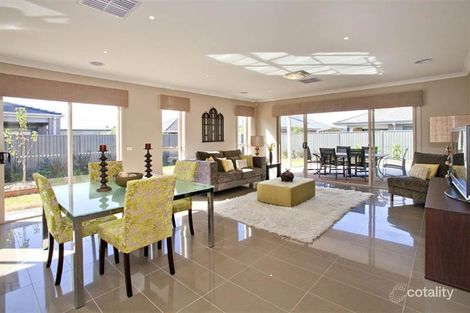 Property photo of 112 Eastlakes Boulevard Lara VIC 3212