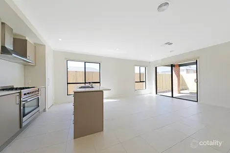 Property photo of 12 Foxtail Circuit Wallan VIC 3756