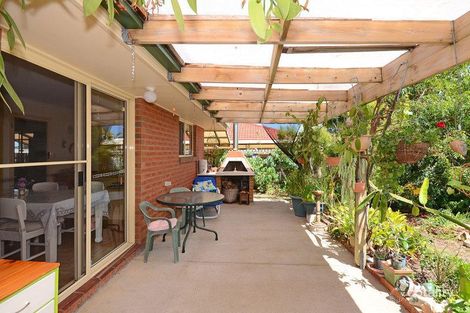 Property photo of 11 Hyperno Road Point Vernon QLD 4655