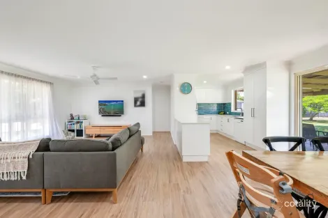 Property photo of 7 Zorzan Drive Gooburrum QLD 4670