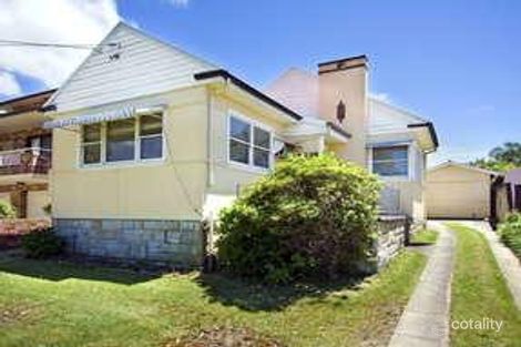 4 De Chair Rd, Narraweena, NSW 2099