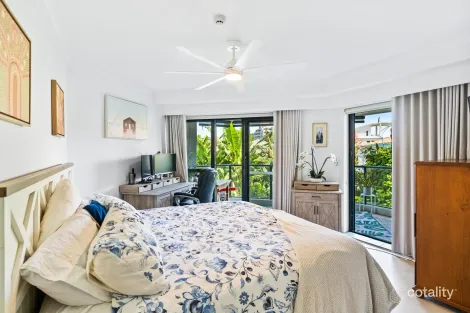 Property photo of 4/173-181 Esplanade Cairns North QLD 4870