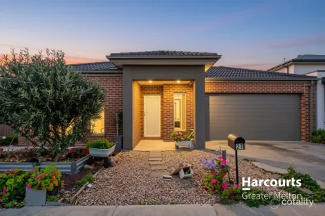 27 Granholm Gr, Harkness, VIC 3337