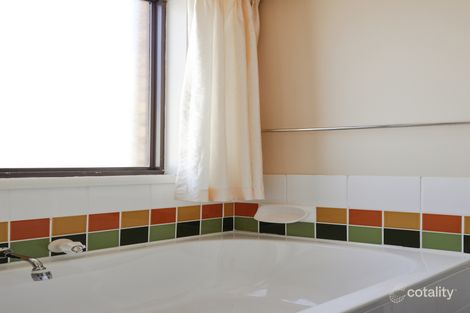 Property photo of 16 Tabitha Place Plumpton NSW 2761