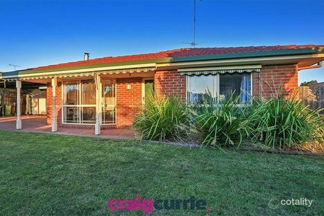 Property photo of 7 Sheffield Close Pakenham VIC 3810