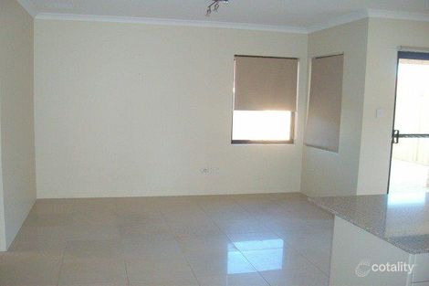 Property photo of 19 Prague Vista Hocking WA 6065