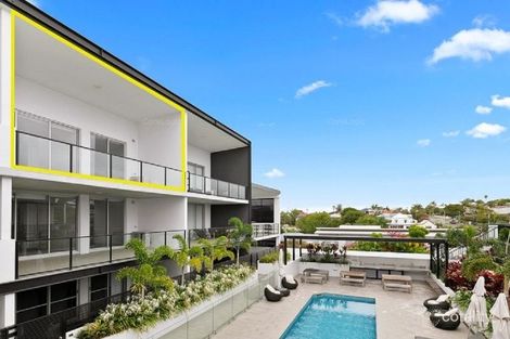 402/32 Glenora St, Wynnum, QLD 4178
