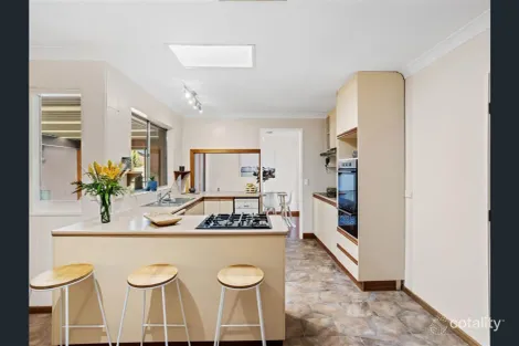 Property photo of 8 Darwendale Street Huntfield Heights SA 5163