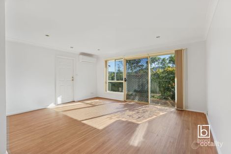 Property photo of 2/95-97 Manns Road Narara NSW 2250