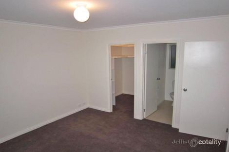 Property photo of 8 Rialton Avenue Blackburn North VIC 3130