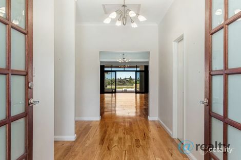 Property photo of 12 Barrenjoey Parkway Secret Harbour WA 6173