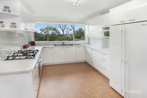 Property photo of 12 Seaview Road Tyabb VIC 3913