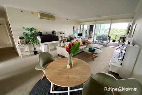 Property photo of 3025/3 Parkland Boulevard Brisbane City QLD 4000
