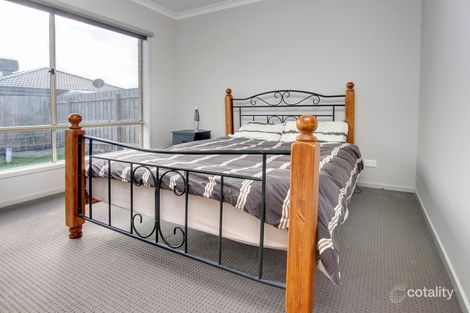 Property photo of 6 Pony Court Cranbourne East VIC 3977