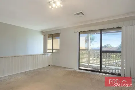 Property photo of 30 Nuwarra Road Chipping Norton NSW 2170