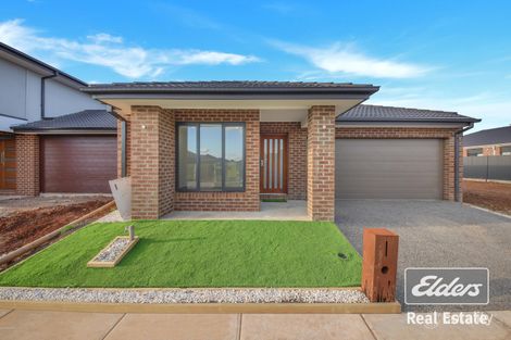 22 Yeoman St, Melton South, VIC 3338