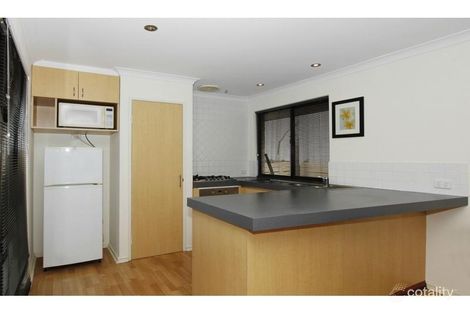 Property photo of 2/70 Hubert Street East Victoria Park WA 6101