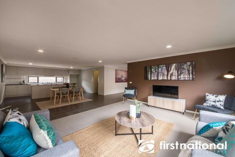 Property photo of 44 Kosta Boda Boulevard Pakenham VIC 3810