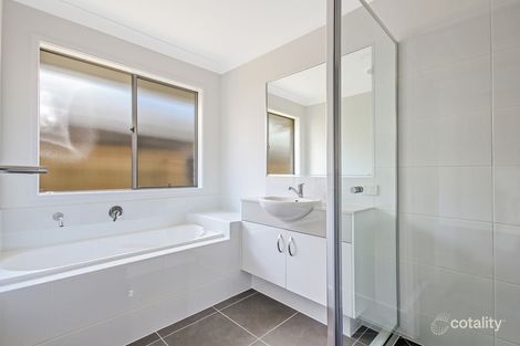 9 Cruiser St, Burpengary, QLD 4505