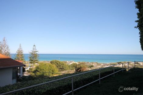 2/1 Reserve St, Scarborough, WA 6019