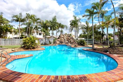 27/2 Saint Kevins Ave, Benowa, QLD 4217