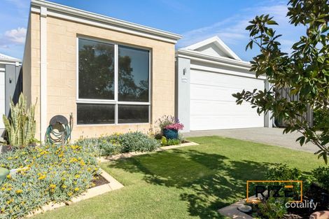 Property photo of 11A Pollen Turn Banksia Grove WA 6031