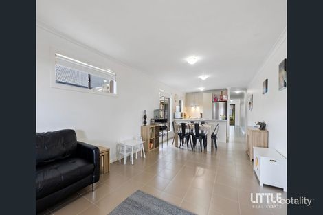 Property photo of 11 Dampiera Avenue Wallan VIC 3756