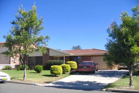 8 Hillside Dr, Albion Park, NSW 2527