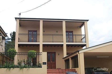 7 Fairfax St, Red Hill, QLD 4059