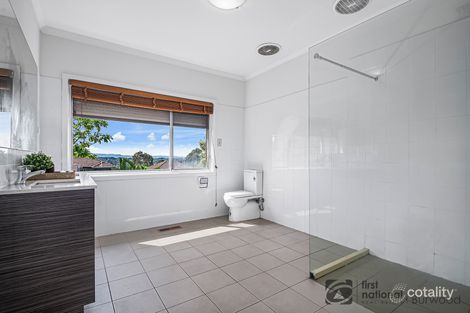 Property photo of 6 View Road Glen Waverley VIC 3150