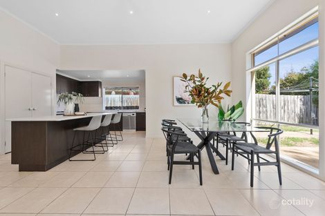 Property photo of 44 Noah Close Mornington VIC 3931