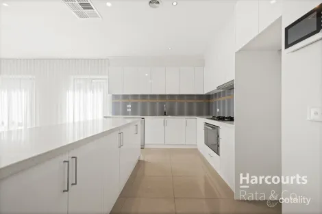 Property photo of 9 Topcliffe Road Wollert VIC 3750