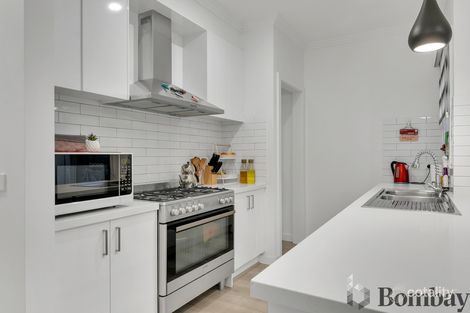 Property photo of 13 Kangaroo Road Craigieburn VIC 3064
