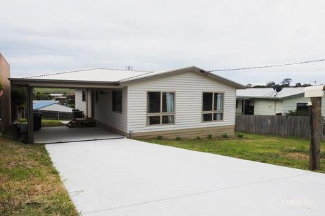 23 Mccullough St, Lakes Entrance, VIC 3909