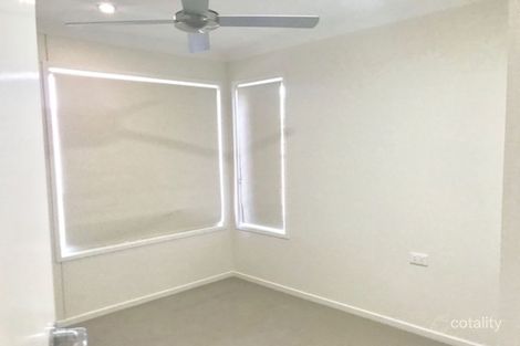 Property photo of 2/15 Ellem Drive Chinchilla QLD 4413