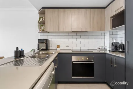 Property photo of 403/39 Thomas Street Chermside QLD 4032