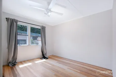 Property photo of 18 Wighton Street Sandgate QLD 4017