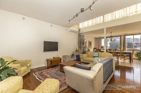 Property photo of 28 Fenton Avenue Bar Beach NSW 2300