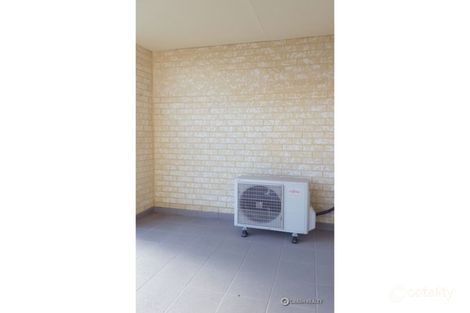 Property photo of 10/30 Central Terrace Beckenham WA 6107