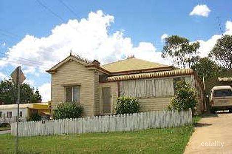 33 Isaac St, North Toowoomba, QLD 4350