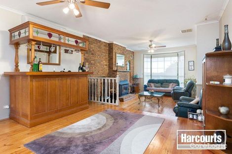 Property photo of 6 Durang Court Endeavour Hills VIC 3802